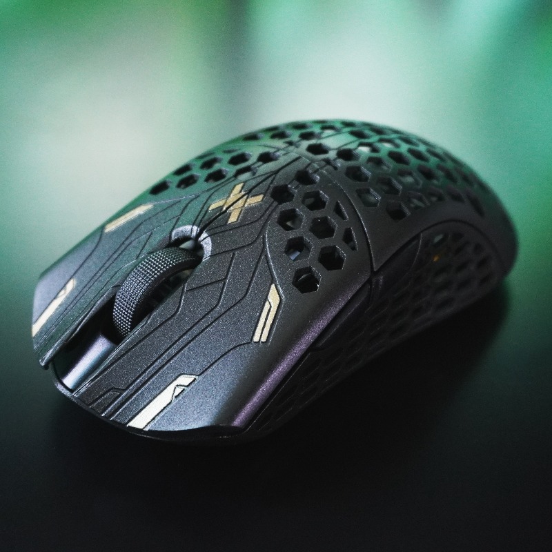 Finalmouse Starlight-12 M Size - огляд і ціна 3D Printing Housing